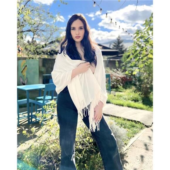 Womens Pashmina Shawl Wrap - Soft Warm Cashmere Feel Winter Scarf - Picture 6 of 7